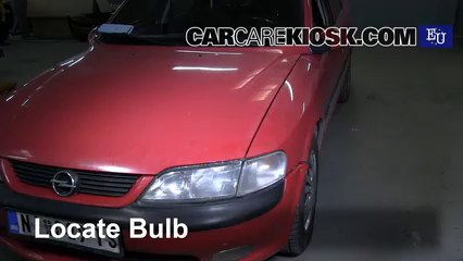 1998 Opel Vectra Estate DTI 2.0L 4 Cyl. Turbo Diesel Éclairage Feu clignotant avant (remplacer l'ampoule)